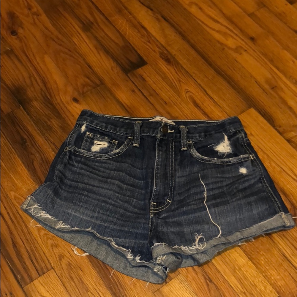 High Waisted Hollister shorts size 1